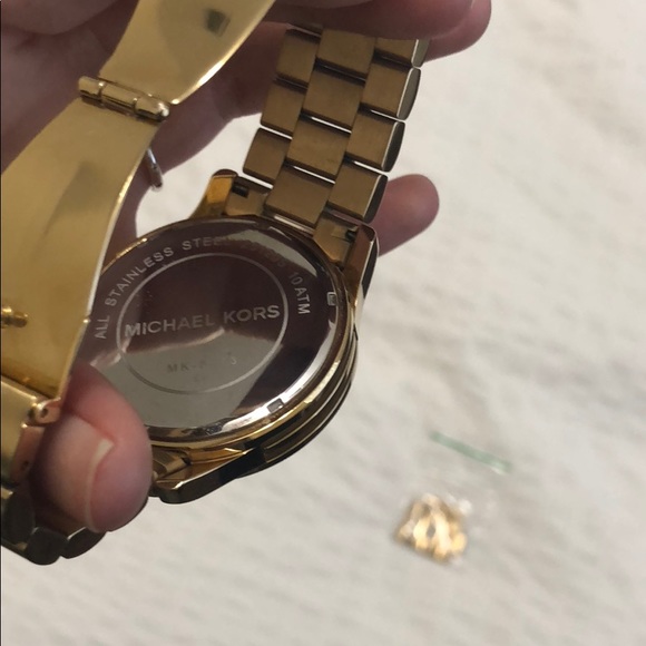 Michael Kors Watch - Picture 3 of 4